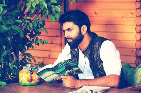 Govind padmasoorya's height is unknown & weight is not available now. Govind Padmasoorya Wiki, Biography, Age, Anchor, Images ...