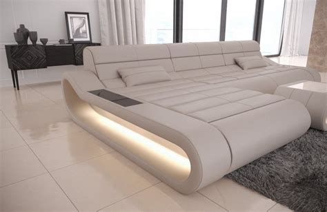 O melhor sofá para uma sala pequena é aquele que tem o máximo de funcionalidade usando o mínimo de espaço. Sofa Dreams Sofa »Concept«, L Form lang, Hochwertige ...