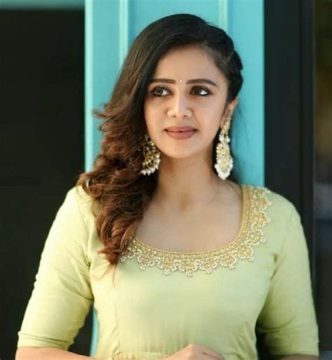 Tamil actress name list with photo 2020. Kollywood Actress 2020 - List of Hottest Tamil Actress ...