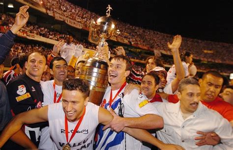 Maybe you would like to learn more about one of these? Enciclopédia: Copa Libertadores - SPFC