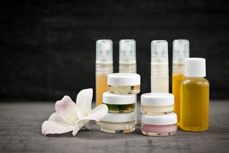 5 Natural Skin Care Oils That Make Skin Naturally Flawless