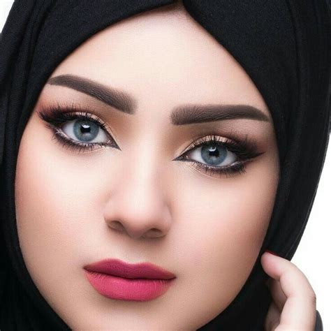 Pin By Andre Luiz On Looks Beautiful Arab Women Stunning Eyes Beautiful Girls Pics