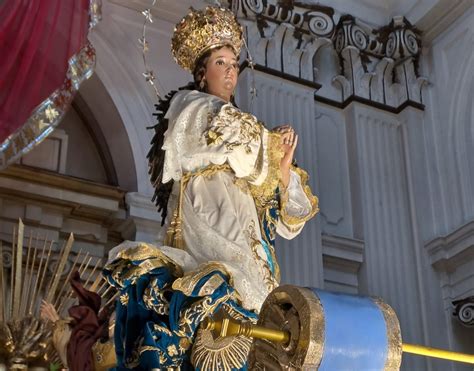¿qué Simboliza La Imagen De La Inmaculada Concepción De María