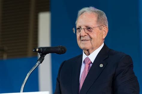 Vázquez Raña Elected Issf Honorary President As He Steps Down From