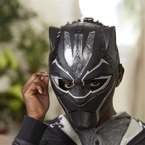 Marvel Black Panther Vibranium Power Fx Mask With Pulsating Light