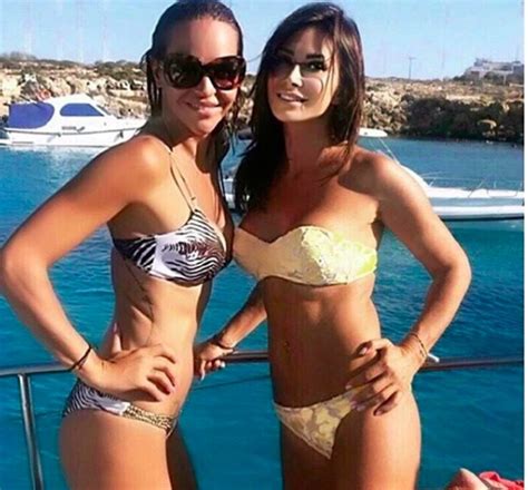Η γνωστή ηθοποιός, η οποία φαίνεται πως έχει Δείτε το εντυπωσιακό σώμα της Νικολέττας Καρρά pcs
