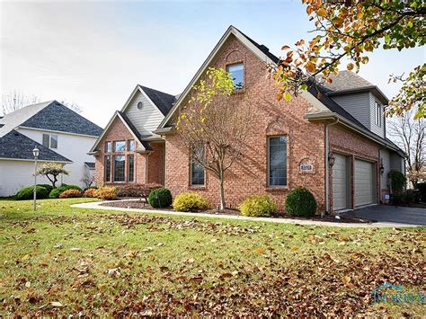 3524 Deer Creek Dr Maumee Oh 43537 Zillow