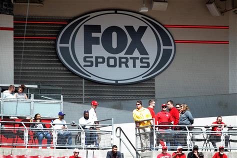After renegotiating with sinclair to continue providing access to regional sports networks earlier this year, youtube tv has announced that the contract extension is expiring and the streaming service will drop fox rsns beginning this thursday, october 1. Sinclair Broadcast Group Appears to Be Top Bidder for Fox ...