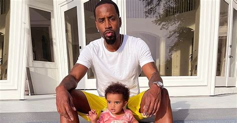 Safaree Samuels And Erica Menas Daughter Safire Looks Adorable Dressed In A Pink Printed Outfit