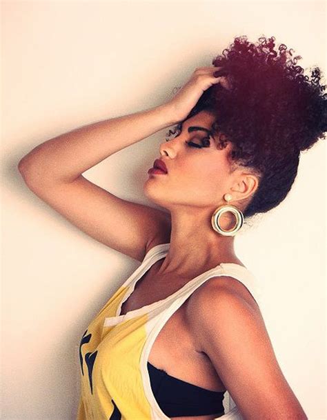 Idée de coiffure facile a réaliser soi même ou entre amis + tuto verni ainsi que des tenues objectif : Coiffure cheveux crépus fins - Cheveux crépus : 20 idées ...