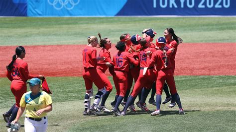 team usa softball clinches spot in gold medal game against host japan nbc boston