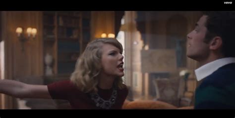 taylor swift goes crazy in “blank space” music video fashion gone rogue