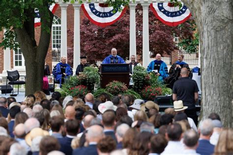 Hillsdale College Hosts 171st Commencement Ceremony