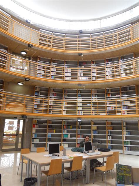 Biblioteca Padre José De Anchieta