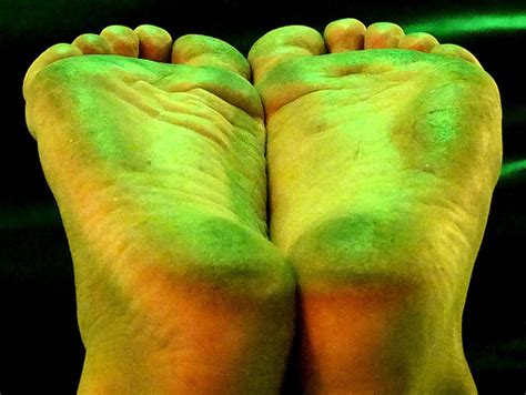 Is Barefoot Running Better For The Body Scope