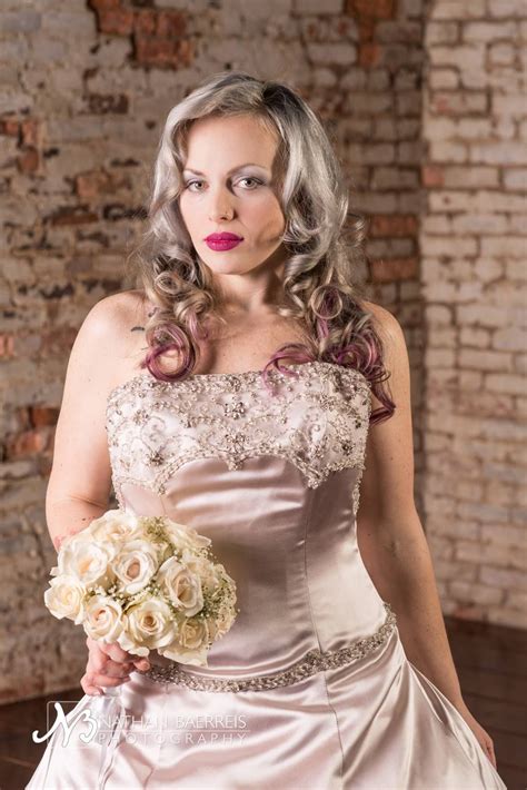 Misty raney of homestead rescue. Seriously. I love this photo. :) Hair & Makeup by Misty ...