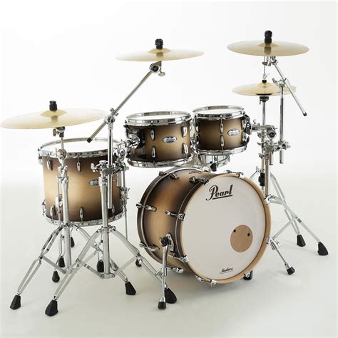 Pearl Masters Maple Complete 20 Satin Natural Burst Drum Kit