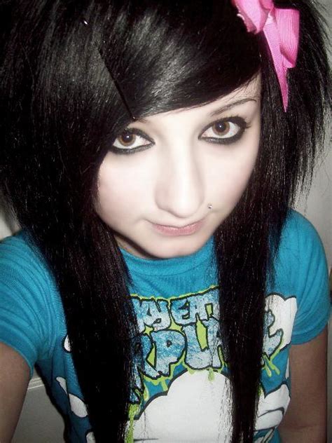 Emo Hair Emo Hairstyles Emo Haircuts Emo Hairstyles For Girls With Long Black Hair