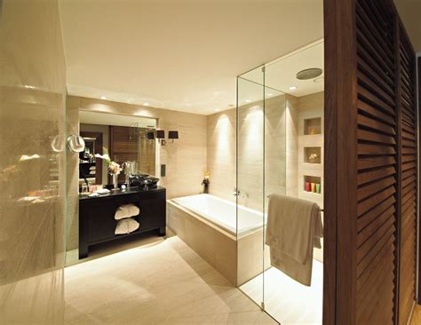 Pin By Pratiwi Belinda On Tw13ew Bathroom In 2021 Hotel Bathroom