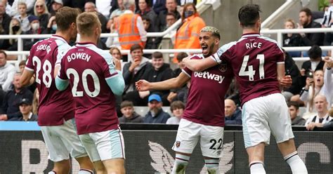 Newcastle United 2 4 West Ham United The Hammers Fight Back To Win Six Goal Thriller