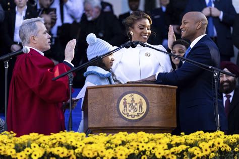 Wes Moore Sworn In As Marylands First Black Governor Los Angeles Times