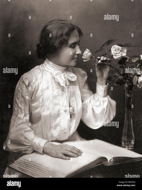 Helen Keller Porträt Fotos Und Bildmaterial In Hoher Auflösung Alamy