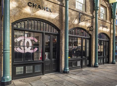 Thank you for your continued patience and support. BEAUTY STORES! Chanel Beauty Pop-Up Shop, London » Retail ...