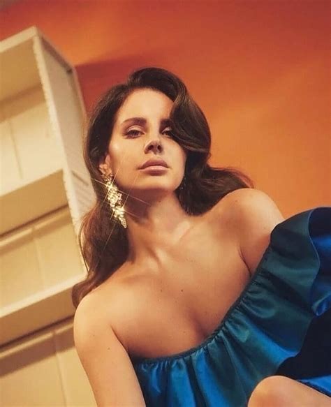 Lana Del Rey Nude Sexy Pics And Porn Video