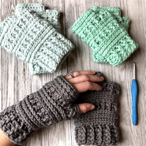 Crochet Beanie Hat Fingerless Mittens Gloves Combo Pattern Set Shell