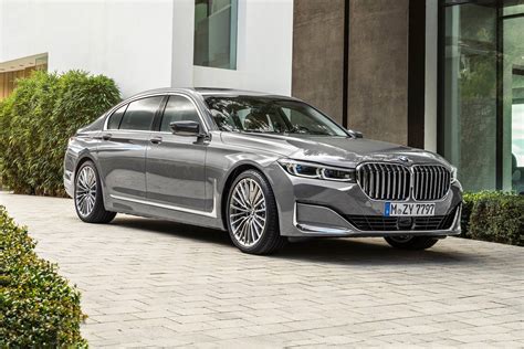 بي أم دبليو الفئة السابعة Bmw 7 Series 2022 سيارة مذهلة بمواصفات عالمية