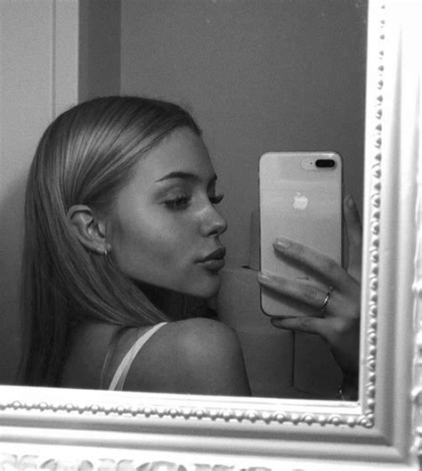 Image About Girl In Mirror Selfies By Dani On We Heart It Selfie Ideas Instagram Instagram Pose