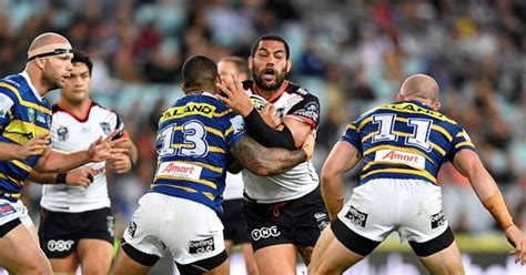 Ref mistakes may cost warriors the 2019 season. Eels v Warriors - Round 11, 2018 - Match Centre - NRL