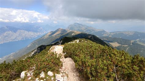 Monte Baldo Auf Schmalen Pfaden