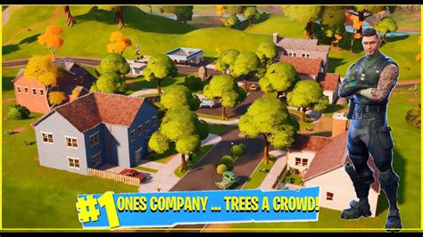 In Fortnite Ones Company Trees A Crowd Youtube