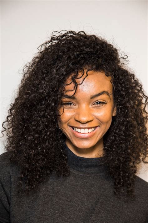 how to figure out your curly hair type and why it actually helps