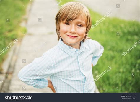 Outdoor Portrait Adorable 6 Year Old Stock Photo 661171279 Shutterstock