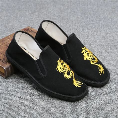 Martial Arts Shoes Embroidered Chinese Dragon Kung Fu Shoes Bruce Lee