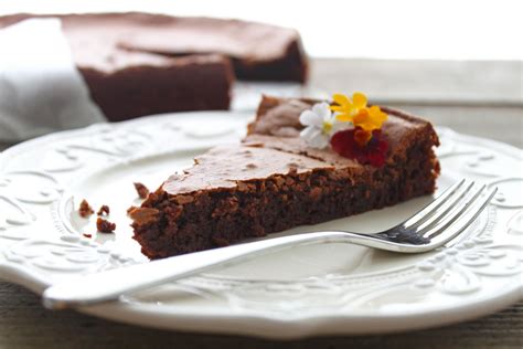 We did not find results for: Torta tenerina: ingredienti, preparazione e consigli ...