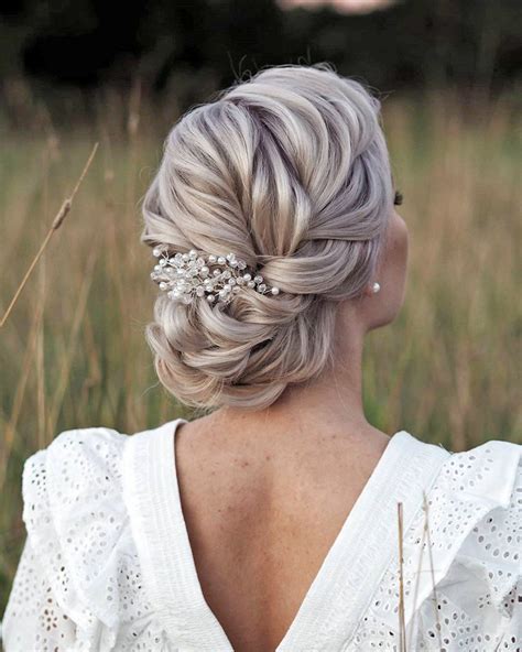 Mother Of The Bride Hairstyles 63 Elegant Ideas 2021 Guide In 2021