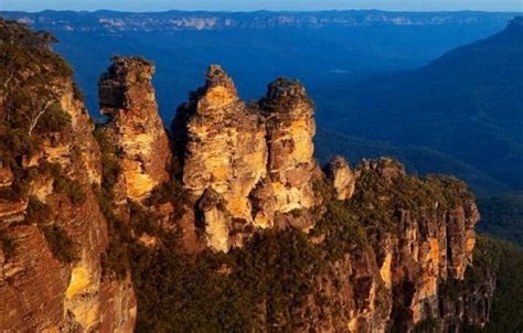 Blue Mountains And Jenolan Caves Day Tour