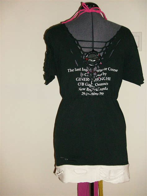 Diy Couture Tshirt Dress · A T Shirt Dress · Version By Lily