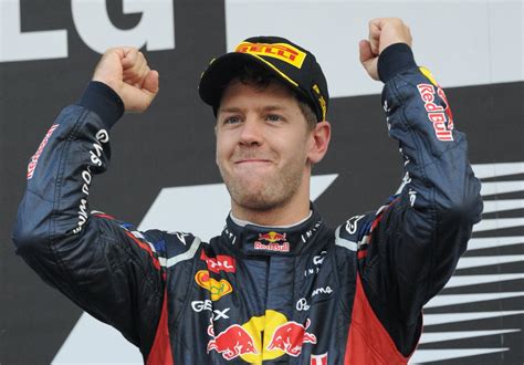 Automobile Grand Prix Du Bresil Formule 1 Vettel Champion Du Monde