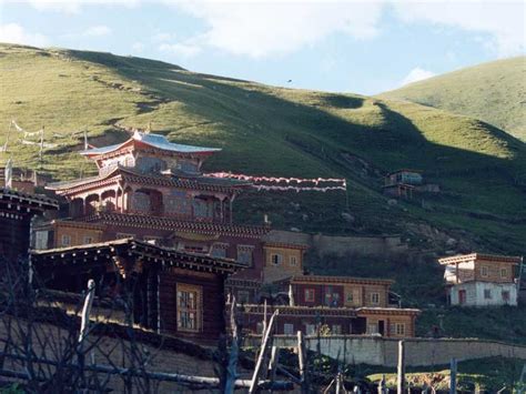 Dzogchen Monastery Travel Information Transportation And Ticket