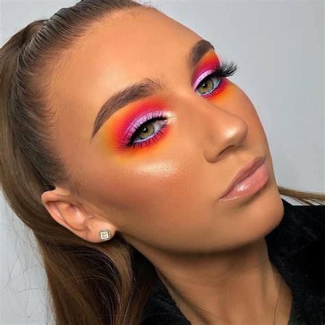 Hey Guys I Created This Look Using Beautybaycom ‘s New 42 Colour Brights Palette To Watch