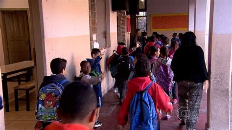Mais De 500 Mil Alunos Voltam às Aulas Nas Escolas Públicas E Particulares De Bh Mg2 G1