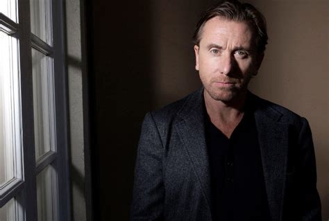 Oscar Nominated Actor Tim Roth Encourages Students To Be Unstoppable