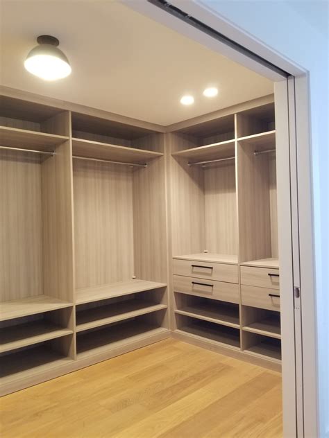 Maybe this is a good time to tell about closet lighting solutions. Best LED Lighting Solutions to Make Your Walk-In Closet ...