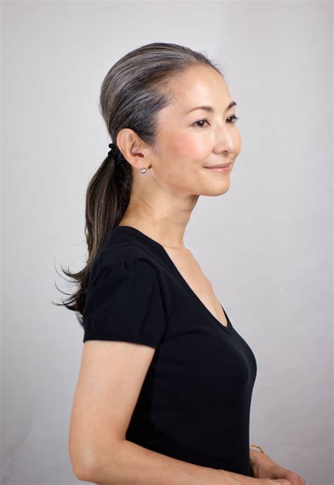 mayuko miyahara grayhair style beautiful gray hair long gray hair grey hair styles for women