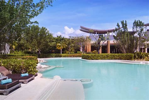 Whether you're in the mood for a champagne breakfast, a poolside barbecue, or candlelit dinner under the stars. Banyan Tree Mayakoba - Playa del Carmen, Mexico - Luxury ...