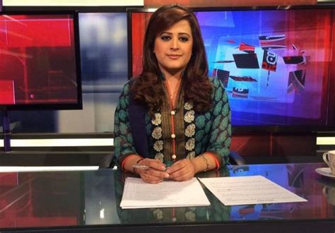 10 Best Pakistani Female News Anchors Wonderslist